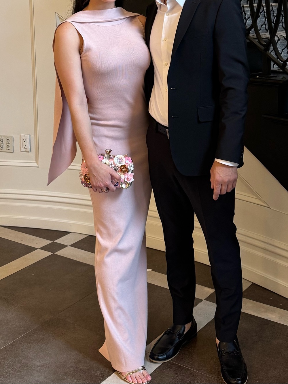 Darby knit pink gown- MESHKI - Picture 3 of 3